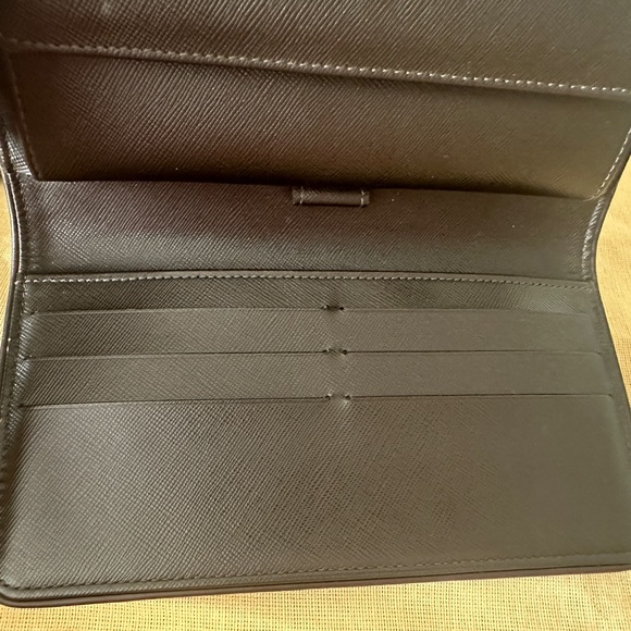 Vintage Josephine Handbag Mini Lin PM and Sarah Mini Mongram wallet set. - Picture 12 of 16